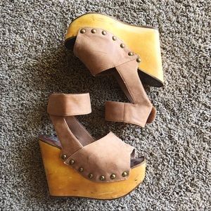 Jeffrey Campbell Wedges ⚡️